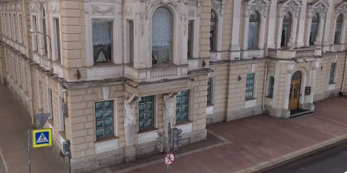 Fachada de um edifício histórico reconstruída em 3D com textura fotorrealista